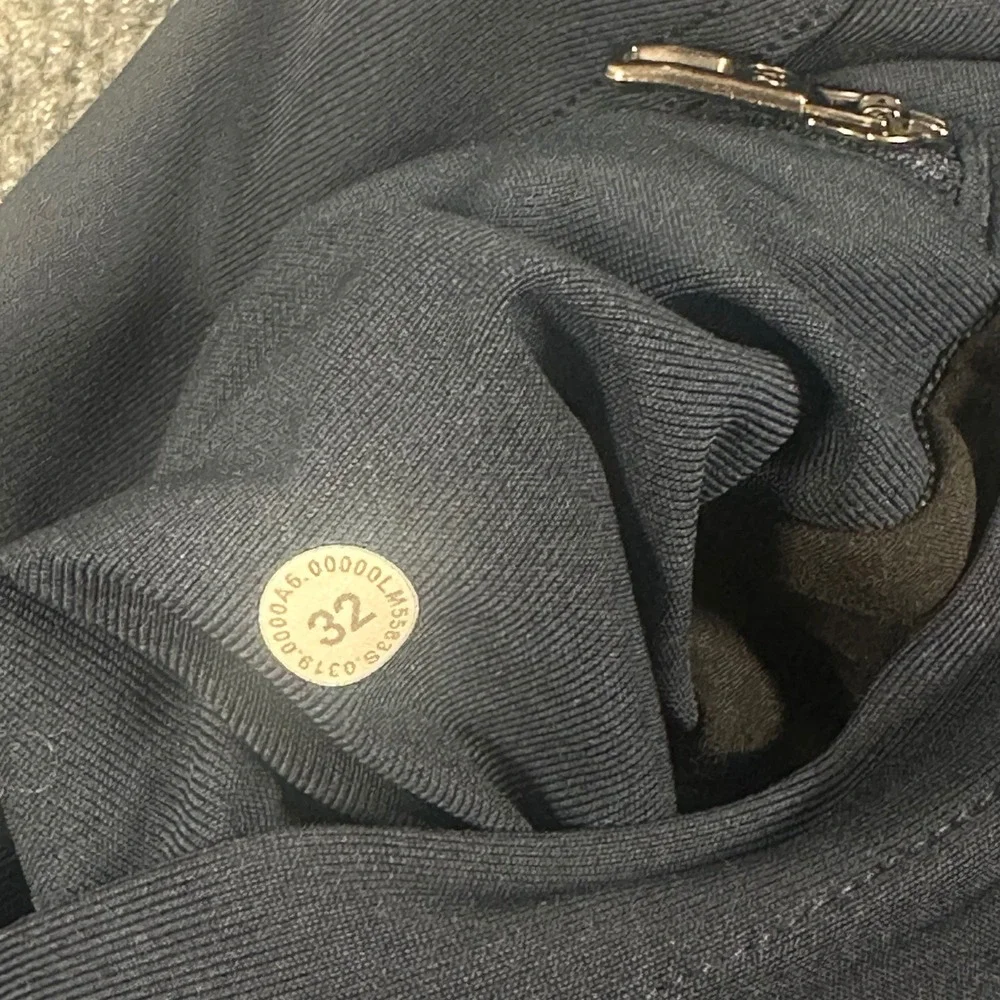 Lululemon Men's Blue Pants 32x30 Performance Athletic Work Travel Tech Trousers